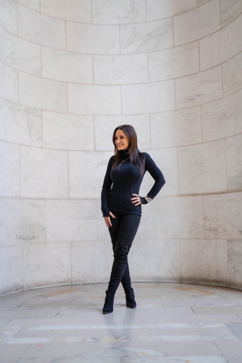 thereallisaann's tweet photo. “Every exceptional writer holds a Master of Arts in Daydreaming.” -Richelle E. Goodrich. https://t.co/G9LZ71saJE
