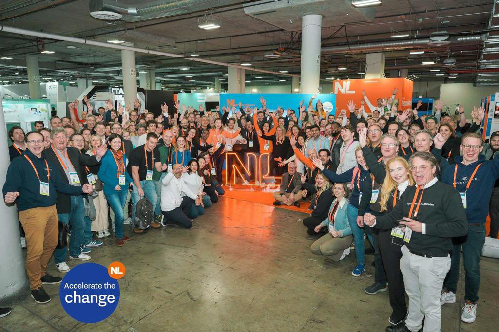 AxeleraAI's tweet photo. The Dutch are ready for #CES2023. Proud to be part of the #NLatCES. Technology has the potential to tackle some of society’s biggest challenges. Meet us at Hall A-C 55332 and see how we use #responsibletech to #acceleratethechange. #AI #ML #computervision https://t.co/TIgEtkYJKb