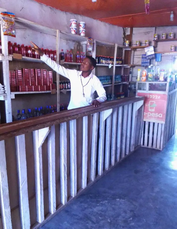 ForensicsZA's tweet image. Imagine studying at a private college in Johannesburg CBD, then when you come back for second year is a Hair Salon, next to the hair salon is a Tuck Shop. @GCIS_IRC

BEWARE OF “FLY-BY-NIGHT” COLLEGES  #BogusColleges