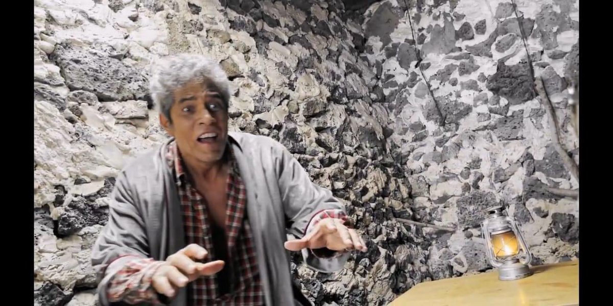 horrorifagos's tweet photo. Primera imágen de "El Llamado de la Luna", Película mexicana sobre licantropía filmada en Veracruz con talento regiomontano. Dirigida por Cator Benavides. @PELUCHEpodcast #talentoregio https://t.co/TYCdGaZZAr