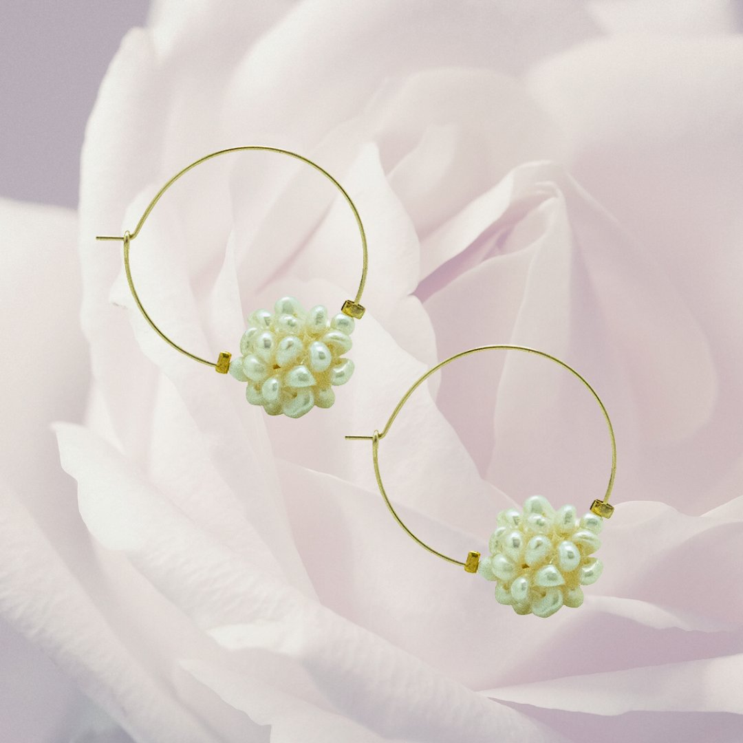 vivienwalsh's tweet photo. I have a lovely New Year Giveaway on my Instagram!
Check it out here:
https://t.co/naa0ZLdME8

#NewYearGiveawayAlert #jewellerydesigner #madelocal https://t.co/VIu3j03nU2