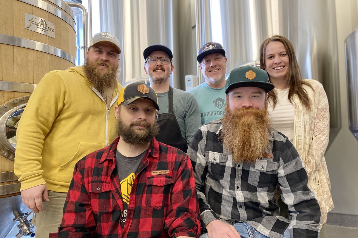As a #SmallBusiness365+ member, #RapidsBrewingCo. is positively impacting our community by supporting United Way through events like #DiningUnited. 

Read the brewpub's #SmallBusinessSpotlight to learn about their approach to giving back: bit.ly/sbs-rbc