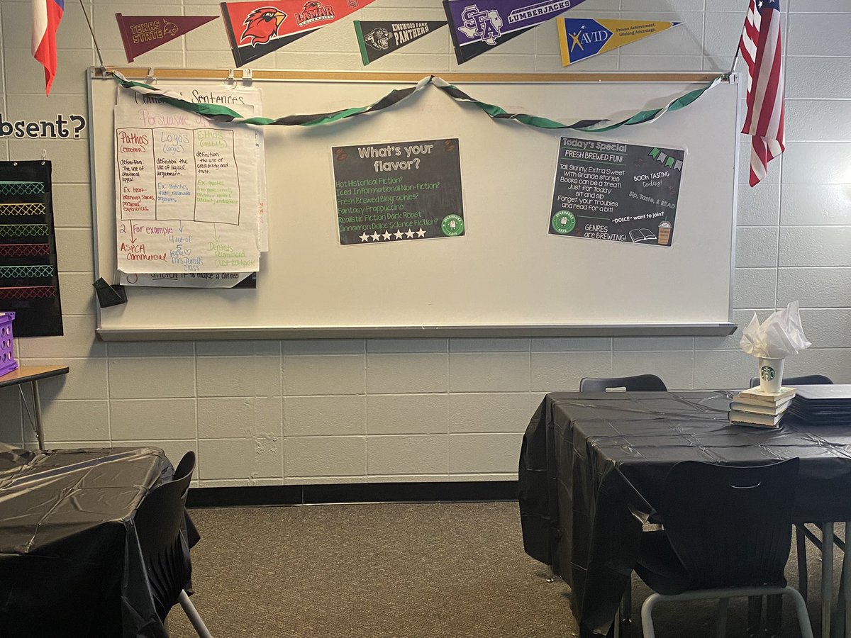 MrsPurcellRELA's tweet photo. Day 1 of 2 for our Starbooks Book Tasting! I love seeing how surprised the students look when they walk into class. Book clubs here we come! 😁😊⭐️📚 @HumbleISD_ELA https://t.co/AsSOazGcjV
