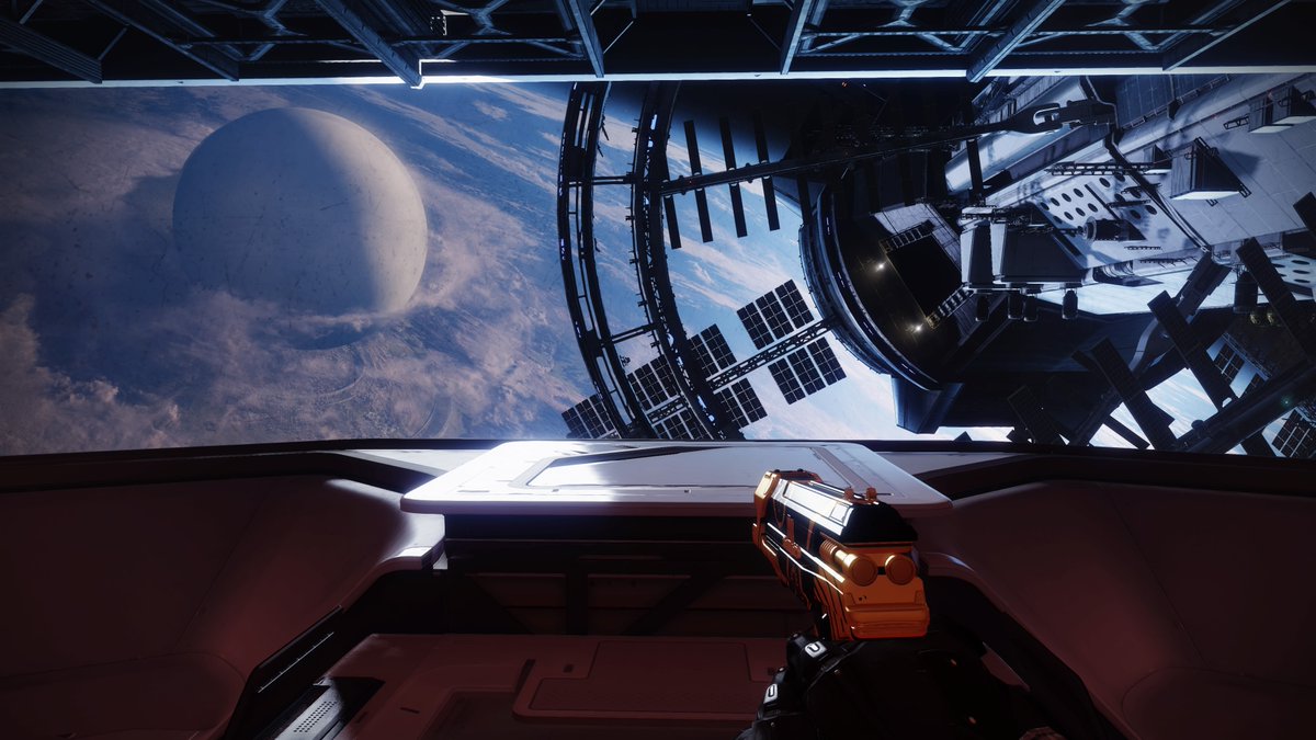 Frost_Effect's tweet photo. I'm sure others have taken these already, but I tried to get good shots with no HUD. Hope y'all enjoy. #PS5Share, #Destiny2 #PvE #space #seraphshield #background https://t.co/qYbAF5tIyc