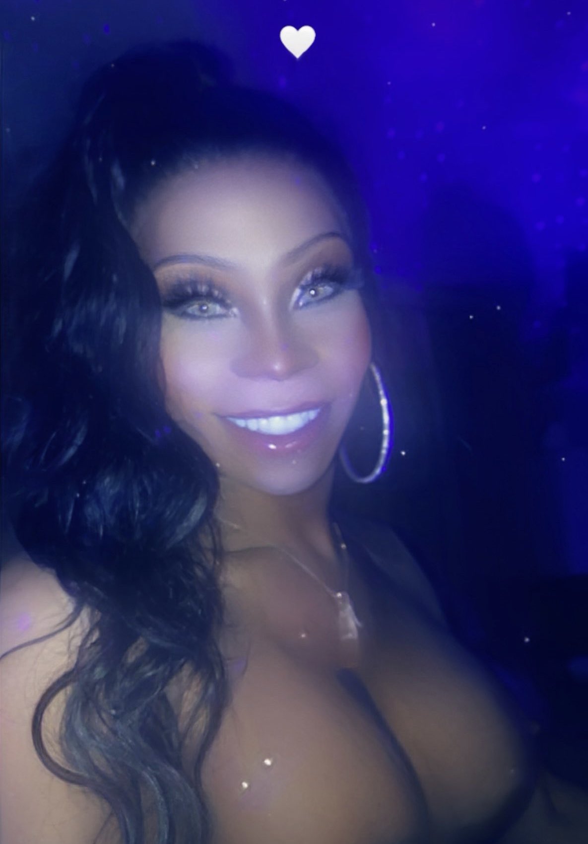 RT Me‼️ cause this face should be seen‼️ Don’t be stingy 😂#trans #transisbeautiful #love #ts #tsluvvlee #blue #explore #goddess #shenis #pretty #she #beau #blacktrans #her #kiss #yesbitch #period #smile https://t.co/OYH6eh7KZJ