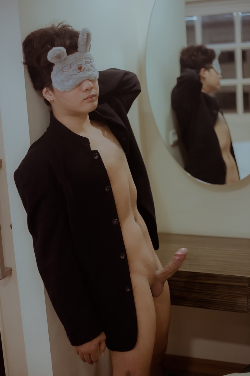 Man E-Book นิตยสารผู้ชาย 18+ tweet media