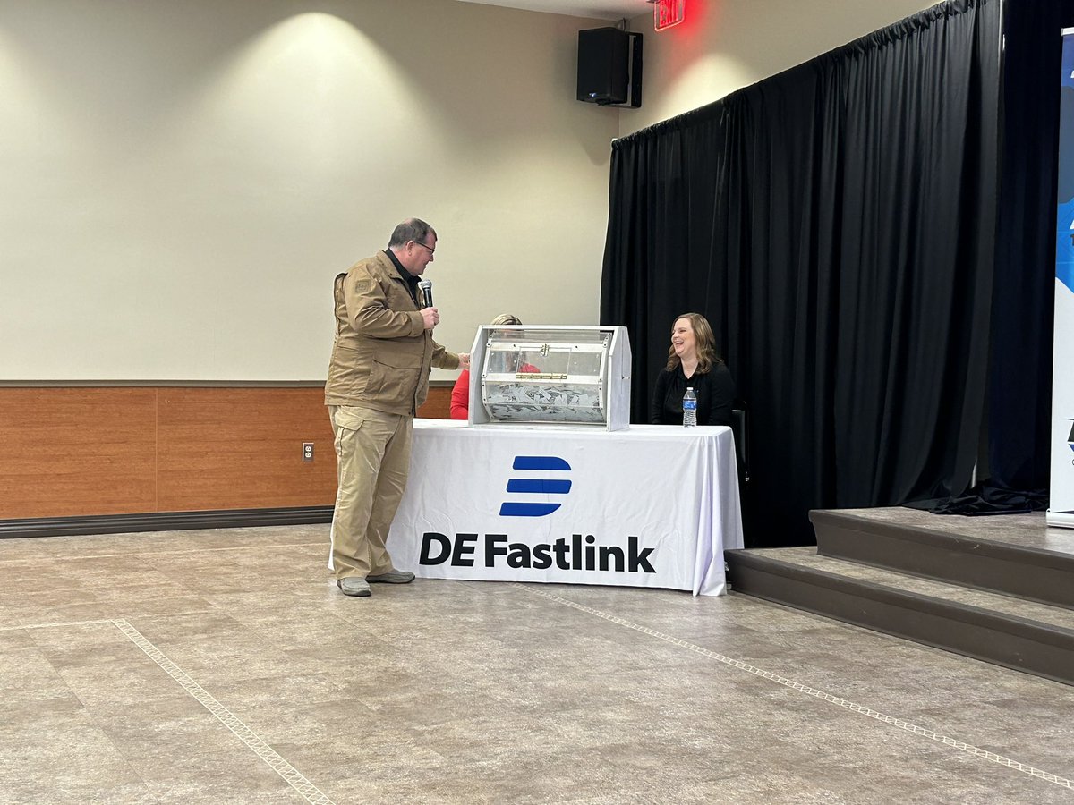 Dane Maxwell tweet media