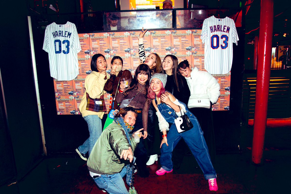ayascapephoto's tweet photo. 楽しかっなぁ年末!ありがとう感謝! #hiphop #vuenos #bxcafe #harlem https://t.co/CGeFq0vhzt
