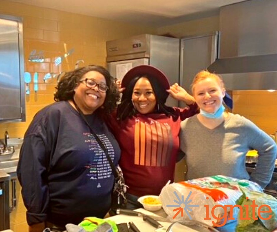 ignite_promise's tweet photo. Our team is back and ready for you this new year! If you’re a young adult between the ages of 14 to 26 who needs help, you can reach us 24/7 by calling (773) 891-2505 or texting (312) 625-1858
#IgniteChicago #Chicago #IgnitePromise #ChicagoNonprofit https://t.co/ybnp0mxevU