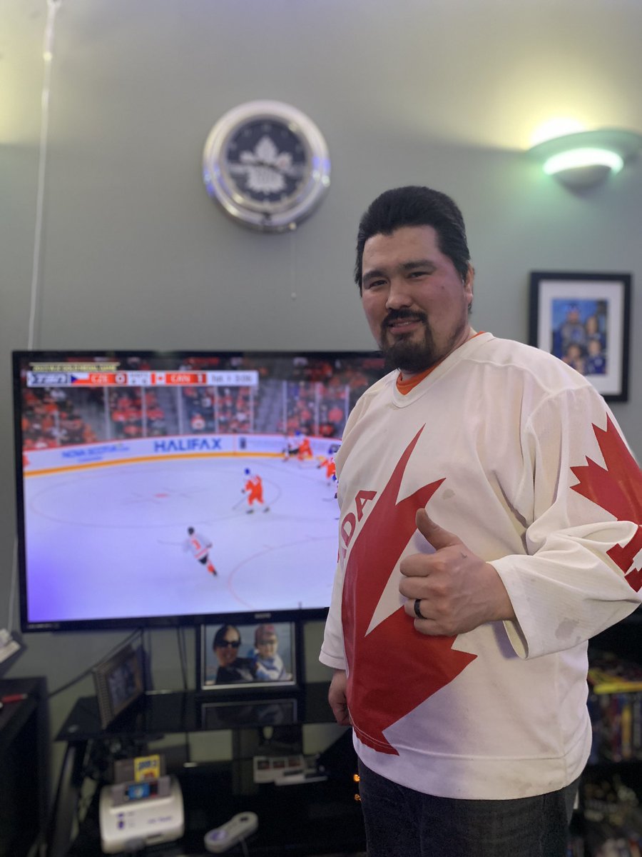 Chips and dip
Canada’s beer
Retro Canadian jersey 

#GoCanadaGo #IIHFWorldJuniors