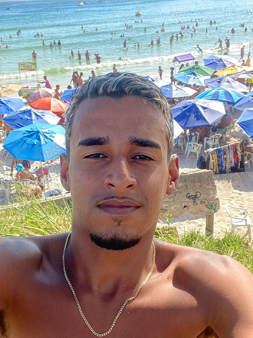 Arthurgomess22's tweet photo. Tou De Cima Com A Visão Do Dono 🎶 https://t.co/Y09x6k2ZqO