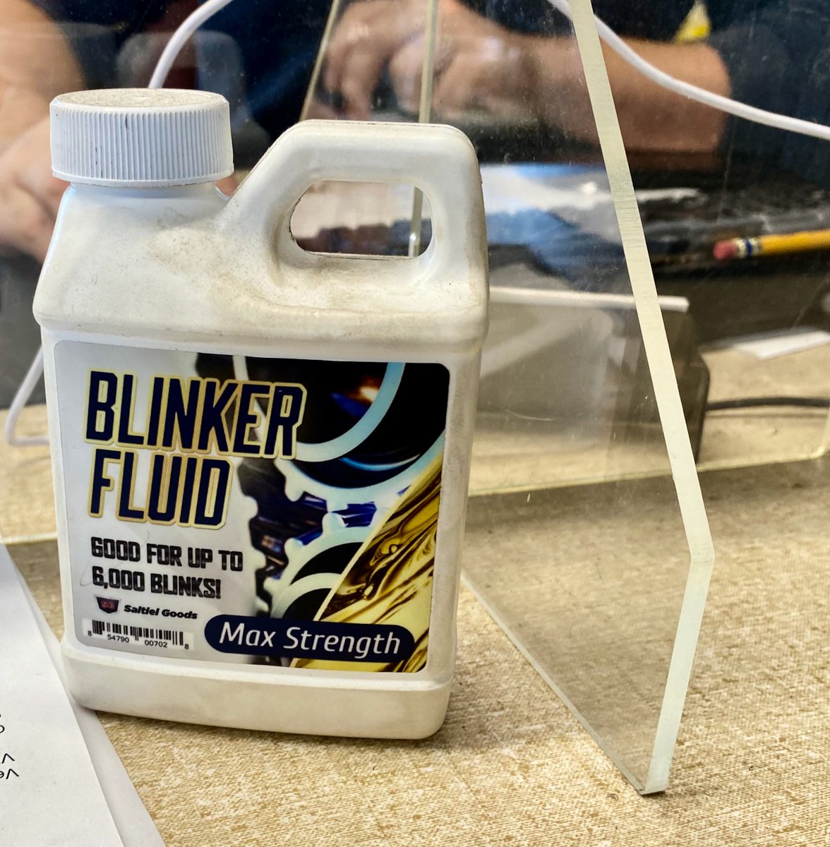 ennislaw's tweet photo. Lack of Blinker Fluid! https://t.co/ZfQZKix3As https://t.co/b2EmECqlcd