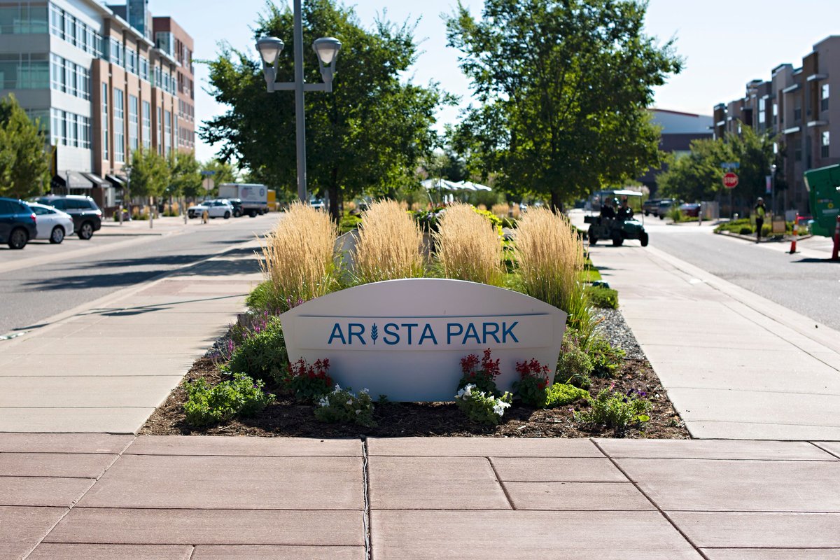 Hoping to get outside more in 2023? Stop by ARISTA to enjoy the scenery of our six parks! It’s the perfect opportunity to take a deep breath and soak up some sun.