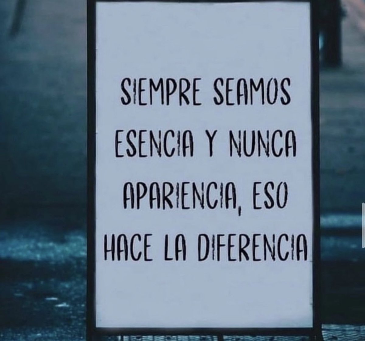 INDIRECTAS ✨ (@lndlrecta) on Twitter photo 