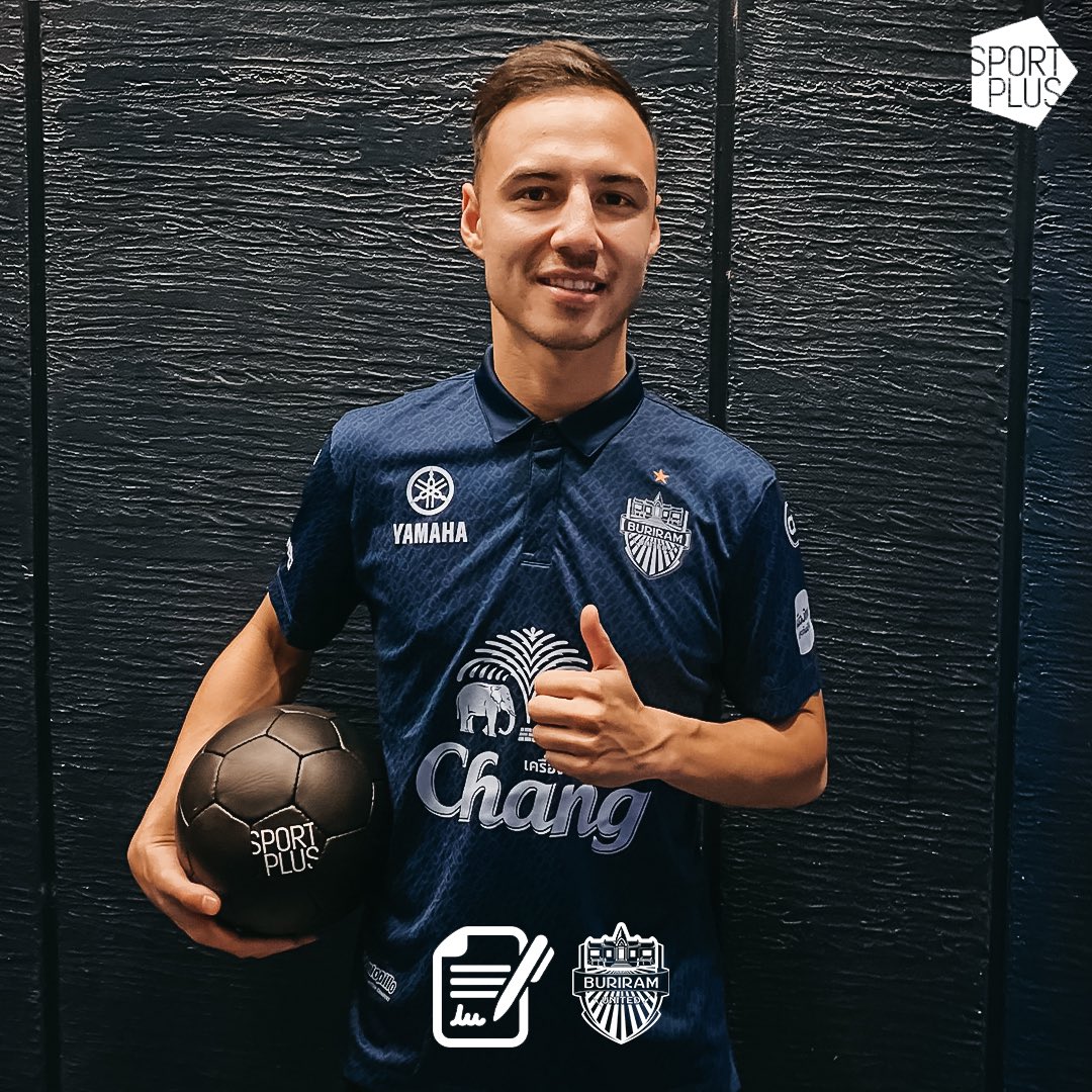 SportPlusFM's tweet photo. Dion Cools signed a new contract at Buriram United! Congratulations and good luck @Djcools_21 ! 👊 #SportPlus https://t.co/4TUcmSmYVN