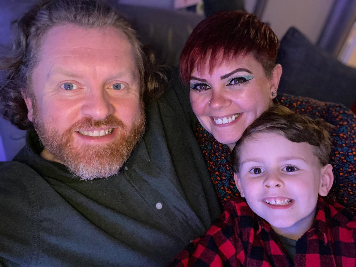 Tamara Edwards tweet media