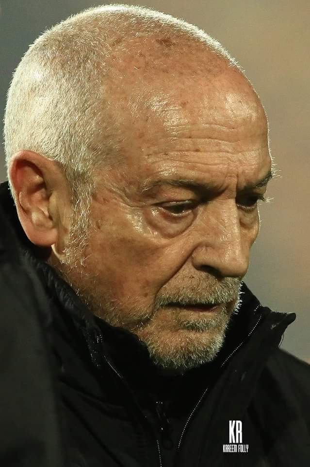 الراجل ده مجاش الا علشان جمهور الزمالك وحبه للجمهور..
انت حاليـــــآ كل حاجه ضدك..
قناة الزمالك بتهد مش بتبني وبدل ما تنتقد اللعيبه وروح اللعيبه.
بينتقدوا المدرب بيخلوا اللعيبه تشوف نفسها اكبر المدرب وان المدرب تحت ايديهم يمشوه اي وقت...
•
#فيريرا_فوق_الجميع