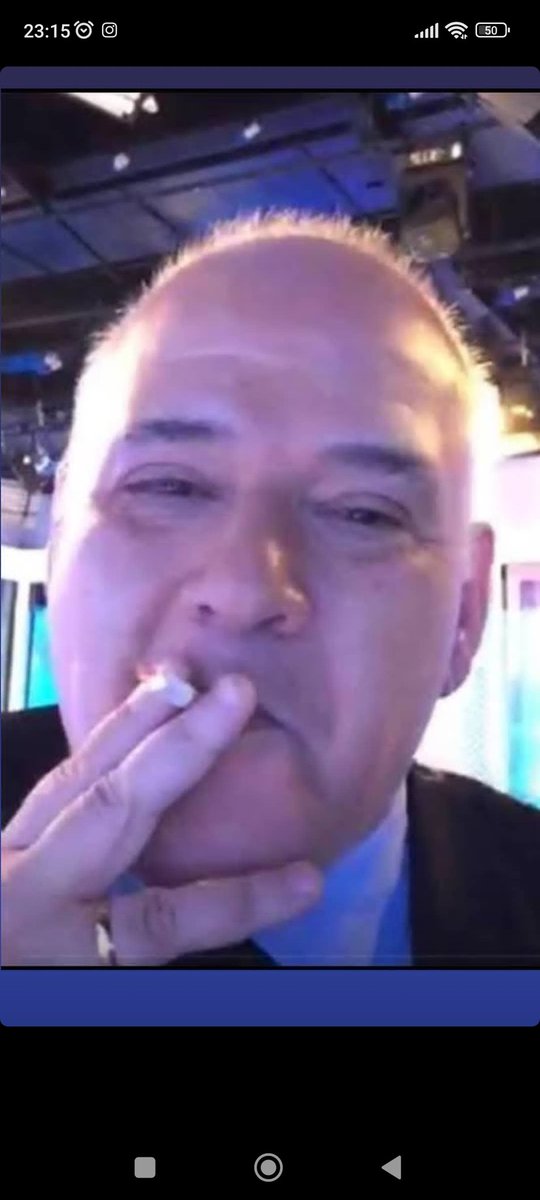 Vizelere çalışmak yerine beyaz futbol izliyorumdur