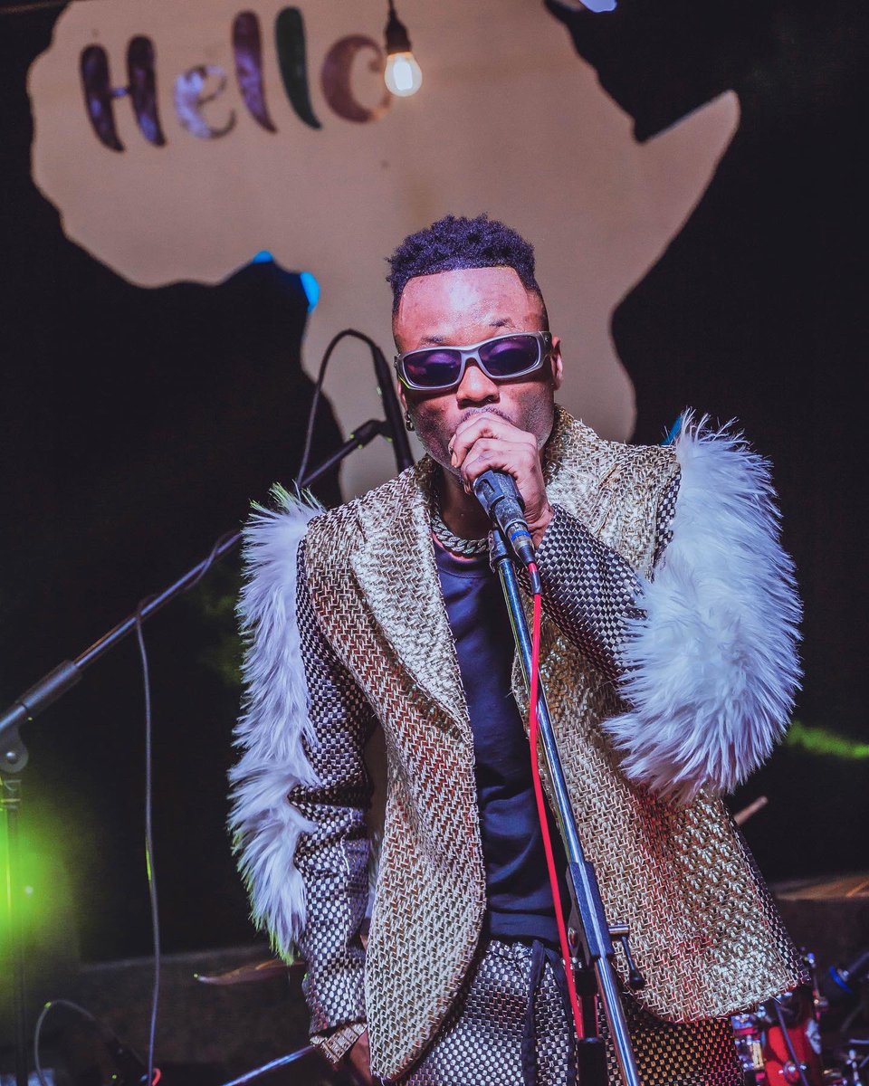 kentpofficial's tweet photo. Hello Afrika listening party at Kiriri Garden
@satb257
Outfit : Madele Company (Bene Ntare) #HelloAfrika https://t.co/mfVz3iCVaZ