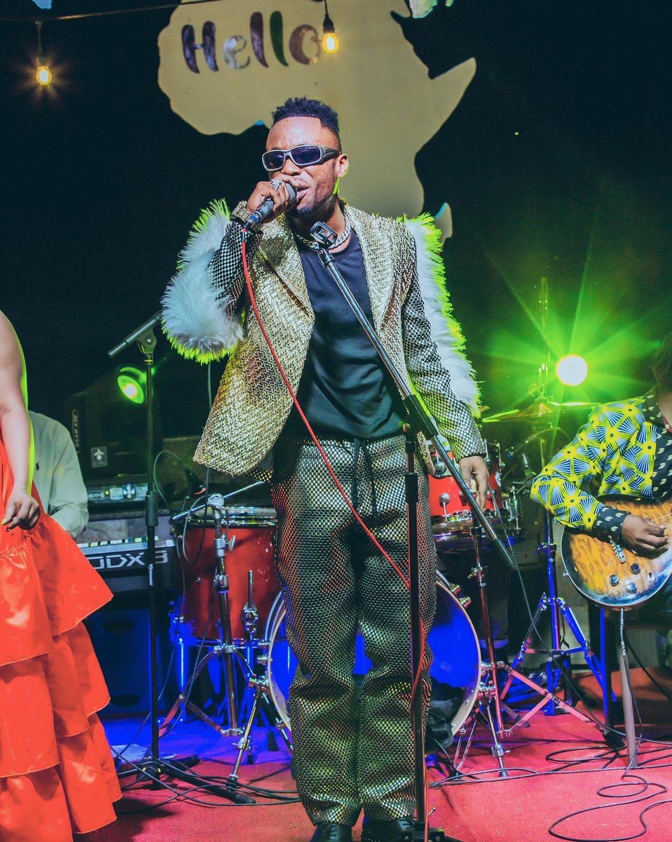 kentpofficial's tweet photo. Hello Afrika listening party at Kiriri Garden
@satb257
Outfit : Madele Company (Bene Ntare) #HelloAfrika https://t.co/mfVz3iCVaZ
