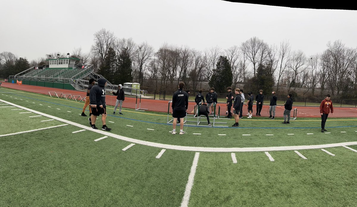 BTCoacher's tweet photo. Great to be back with our guys! Go Falcons! https://t.co/rtUeu005ti