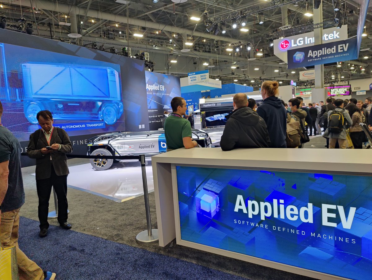 Janan Streif tweet media