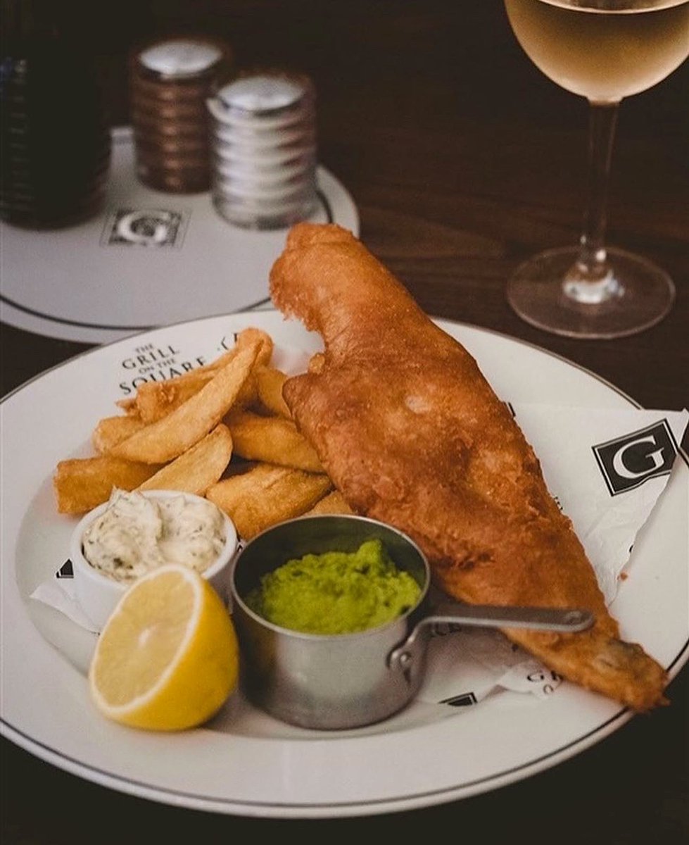 £5 #FISH &amp; #CHIPS #FRIDAY🍴

Tempura Haddock, Triple Cooked Chips, Pea Purée &amp; Tartare Sauce

£5 - Every Friday #Lunch
Throughout #January 
12pm - 3pm

TheGrillOnTheSquare
01925 234077

#Warrington #Cheshire