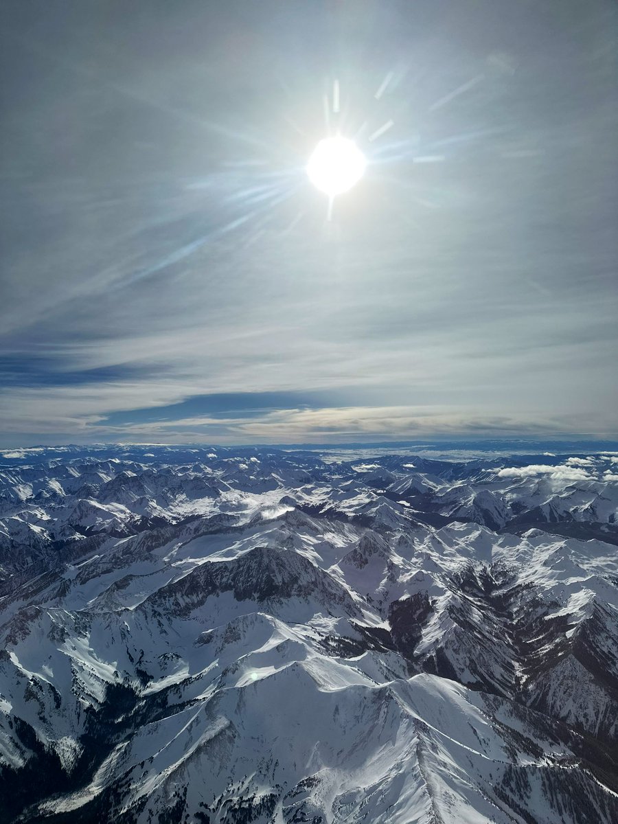 teddymtzr's tweet photo. Arribando a la montaña ⛷️ https://t.co/NsRWykXXG1