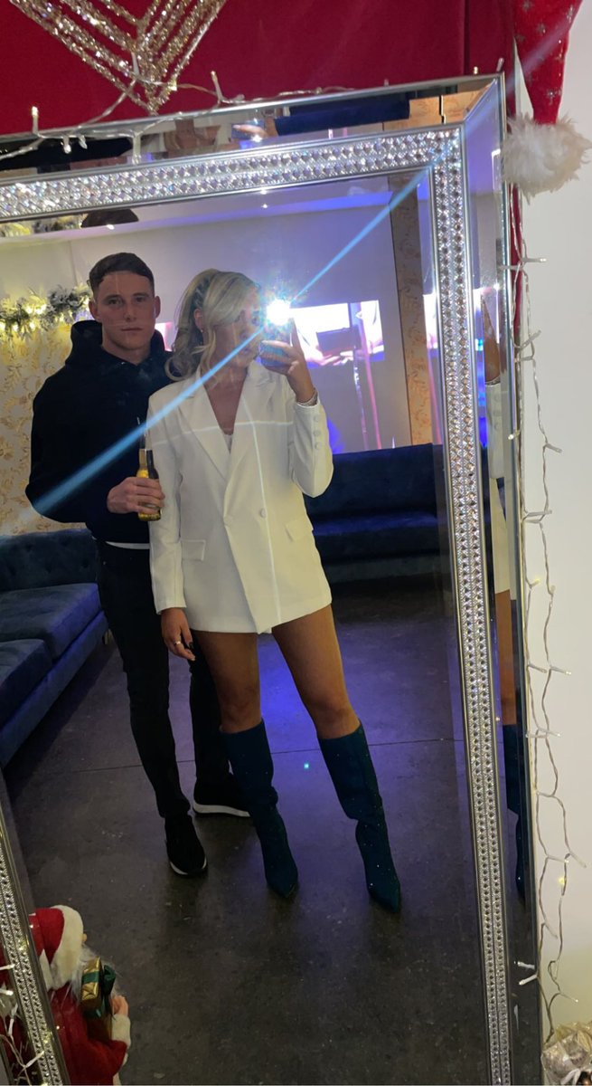 leighinglis1's tweet photo. HBD to my favourite person ❤️ ilysm @JordanMuir5 https://t.co/64qjxOiAuH