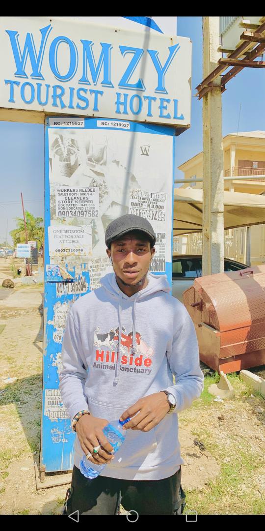 diginityboy686's tweet image. 