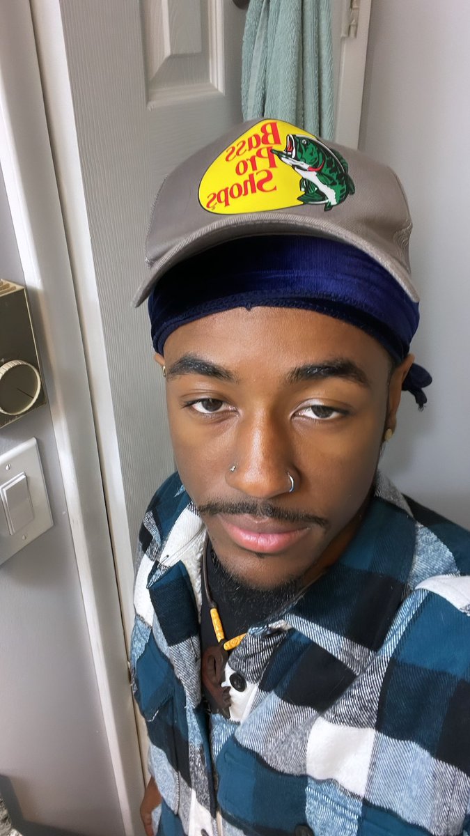kingbleww23's tweet photo. I’ll be your Role Model https://t.co/oNaVVPCEdL
