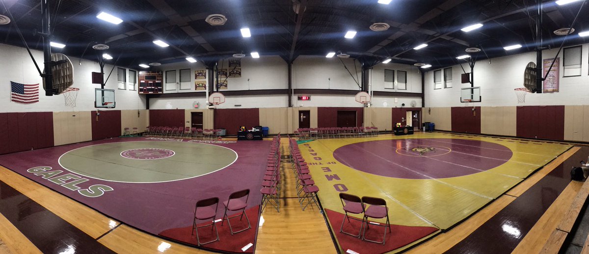 's tweet image. Mats are set boys are ready to roll #ionaprep