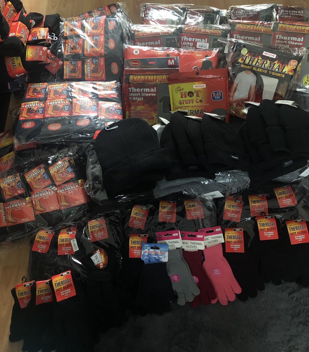 startingoverCIC's tweet photo. Winter warmer packs all ready to be sorted and given out over the weekend. Full of thermals to keep warm, candles and hot water bottles. If you know any vulnerable people that may benefit please get in touch @OneKnowsley @LifeRooms_MC https://t.co/3f8jPR7YC0