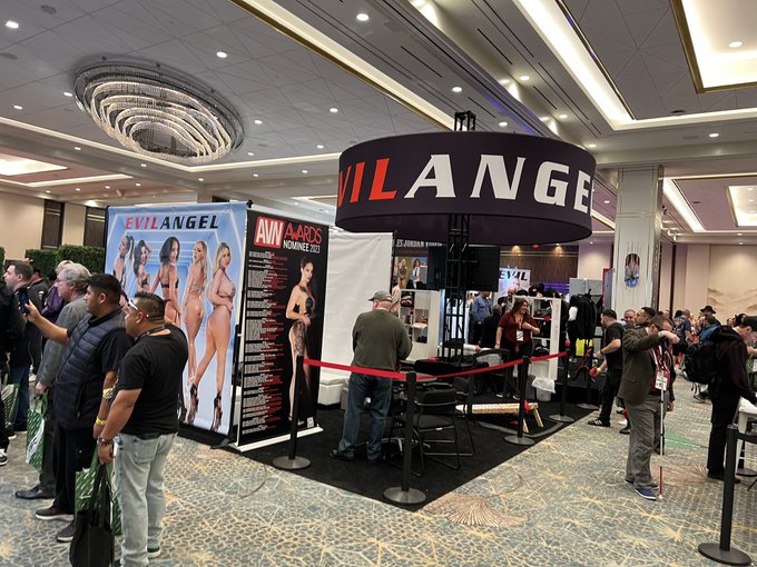 2 pic. We’re in the house at AVN and will be here during Internext as well, looking forward to saying