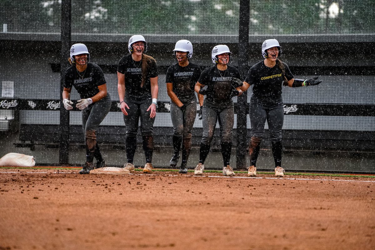 NCAA Softball tweet media