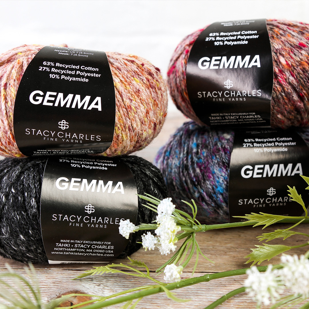 Cotton #yarn isn't just for summer. Stacy Charles Fine Yarns Gemma works well in the cooler months, knitting into a colorful, soft fabric that will brighten up your January crafting projects. #knitting #crochet #handmade
Get the yarn -> bit.ly/SCGemma