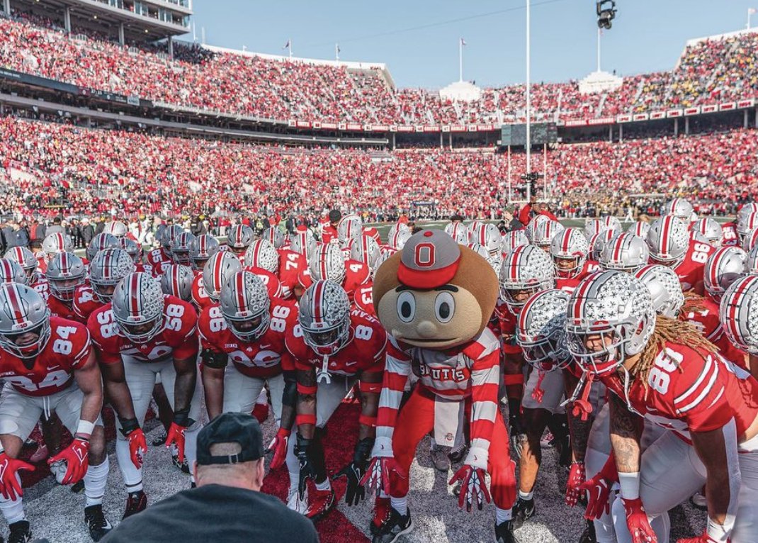 Grateful for this family 🌰

#GoBucks

h/t Ohio State Football