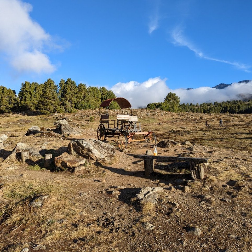 andesderuta's tweet photo. Definitivamente es mucho lo que nos ofrece nuestra Mérida 🏔️

#Paramo #Mucuchies #LagunaDeMucubaji #Merida #Venezuela #Turismo #TurismoCarretera https://t.co/HXAEdPtJeP