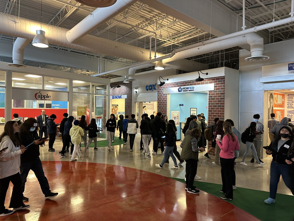 HerrEducation tweet media