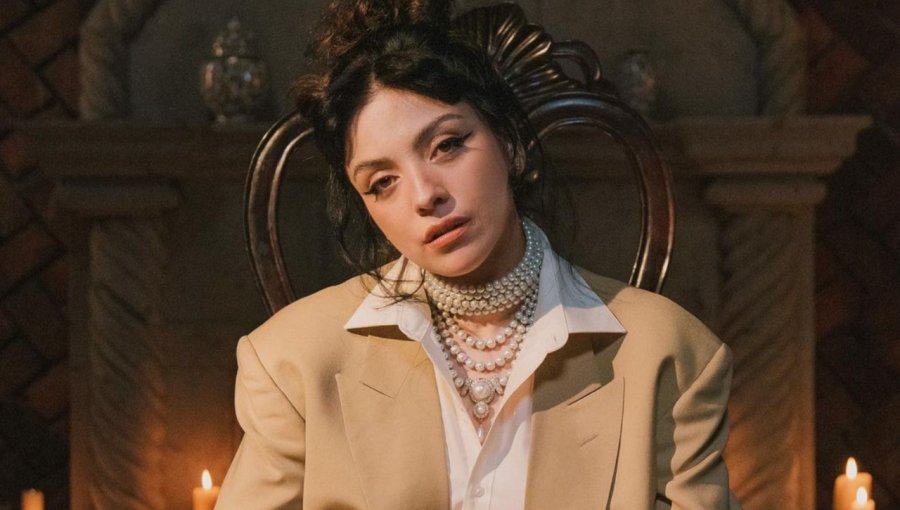 Mon Laferte se presentará para el Festival del Huaso de Olmué 2023
porteña.cl/2023/01/05/mon…