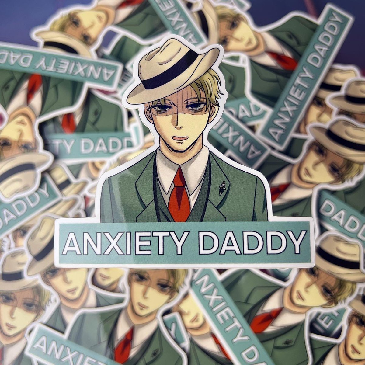 StudiosSuzu's tweet photo. Check it ooouuuuttt!!! Loidy stickers came in!!! And he goes perfectly with the “Yor” Mom sticker!!!!! Who should I make next? Anya? Bond? Frankie?? Let me know!!!!
#spyxfamily #loid #loidforger  #anxietydaddy #yor #yormom #art #digitalart #sticker #stickerdesign https://t.co/zdppO25KrE