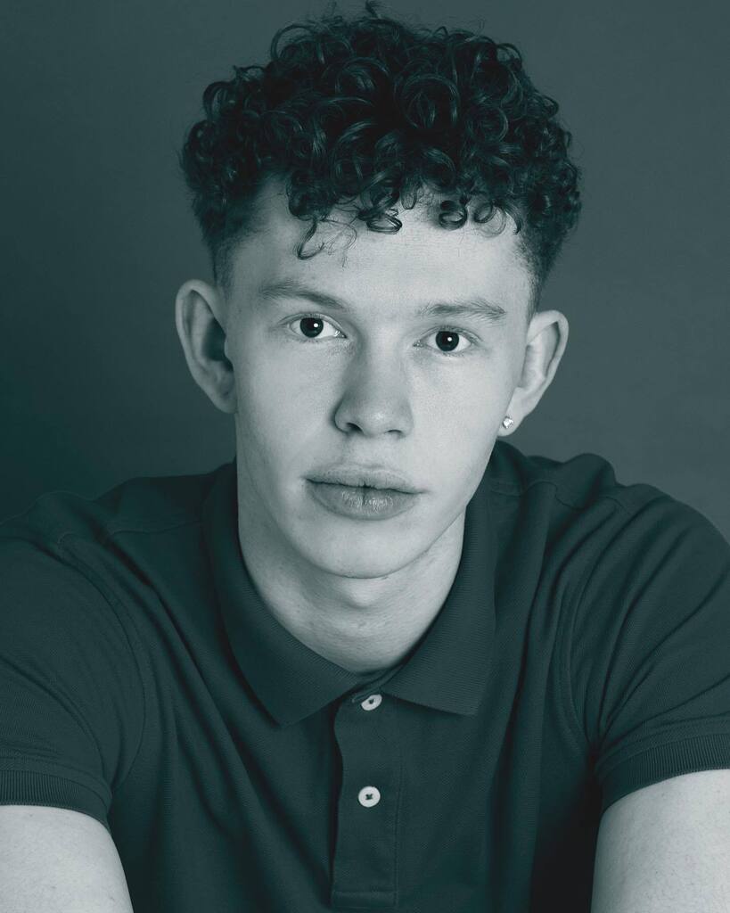 Keepsake_Photo's tweet photo. #headshots with the lovely @dom.rayner before he headed off to show London what he’s made of x https://t.co/Djzws02QCj https://t.co/bFmRz91giG