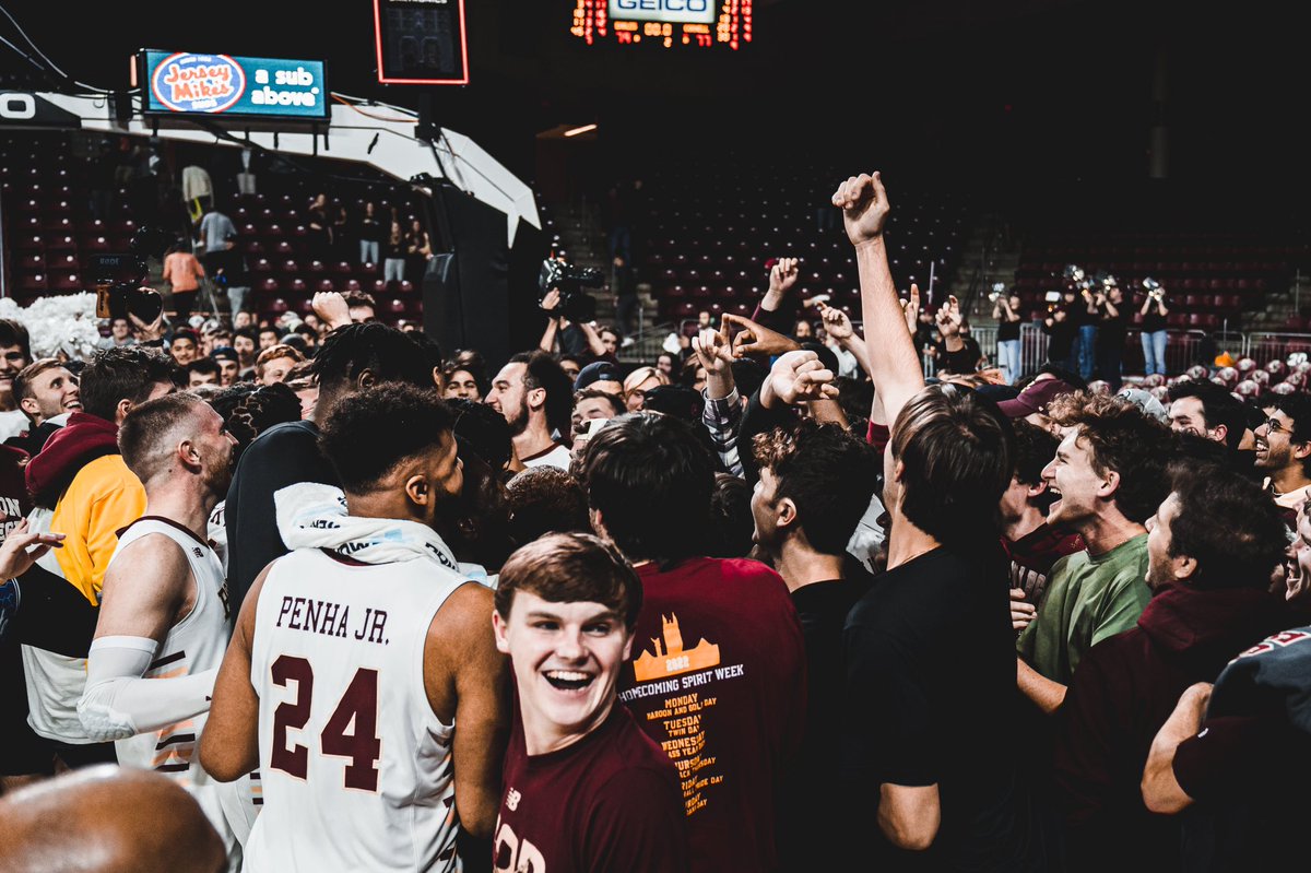 🚨 STUDENTS 🚨

Check your email for information regarding student tickets for Saturday's <a href="/BCMBB/">BC Men's Basketball</a> game vs  Duke

#ForBoston 🦅