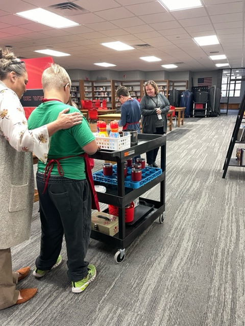 The Foundation awarded a classroom grant to assist the ‘Falcon Brew’ program, a program led by Special Education teacher Lisa Masters. #DCWestRocks 

Read full story -- dcwestschoolsfoundation.org/2022/11/17/dc-…