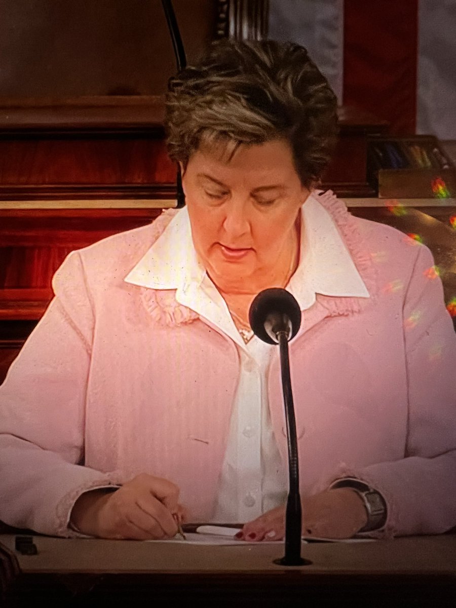 grbreddy's tweet photo. She aged in last 3 days, conducting ninth ballot for speaker!! #SpeakerVote https://t.co/k9xqrD6jJf