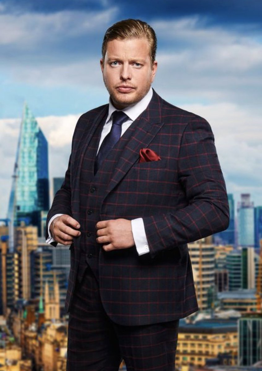 alittlebitadam's tweet photo. He could have sold tickets to the locals for $1000 each #TheApprentice https://t.co/Q9xDmZ1XPd