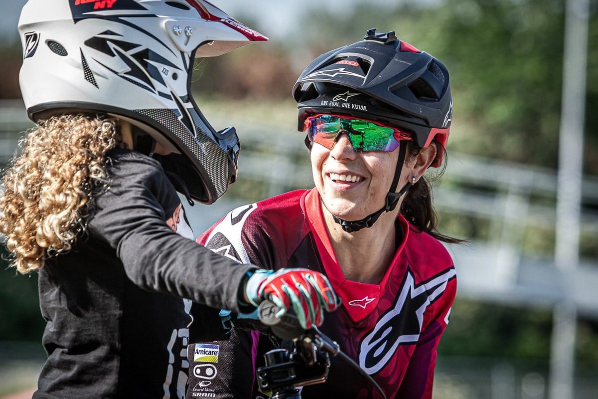 Organiseer je ook eens iets,..

Binnen 1 dag volgeboekt. 

Good luck <a href="/annekebeerten/">Anneke Beerten</a>