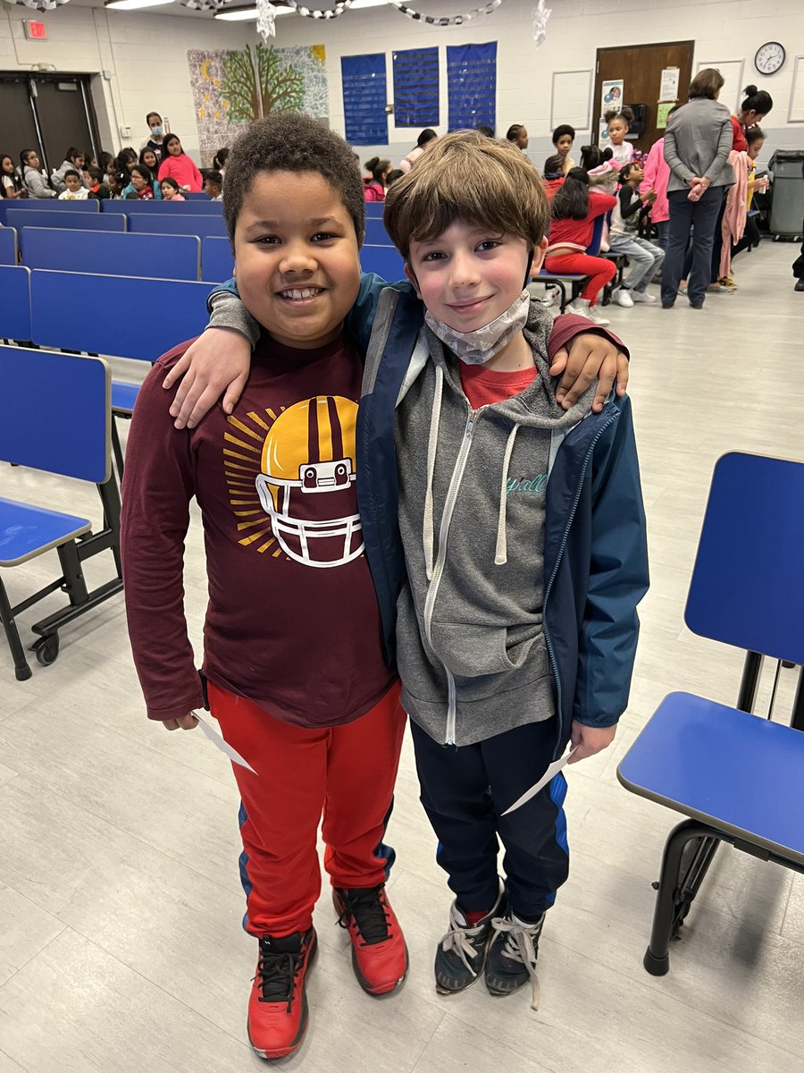 MsHernandezPCSD's tweet photo. Meet our elected Student Council Vice President and President. Thank you for being the leaders of our school! #StrongLikeTheOak https://t.co/ceHgL5qUkU