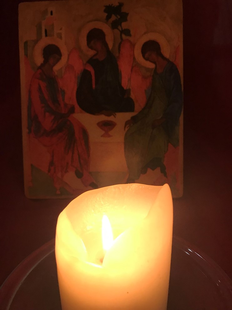 OLICATchaplains's tweet photo. 6am we begin our @OlicatSchools First Friday Prayer Chain 
Thank you to Sister Miriam, Turvey Abbey, who leads our first hour @BirgitteUna 
#olicatcommunity https://t.co/Mva5iviOXC