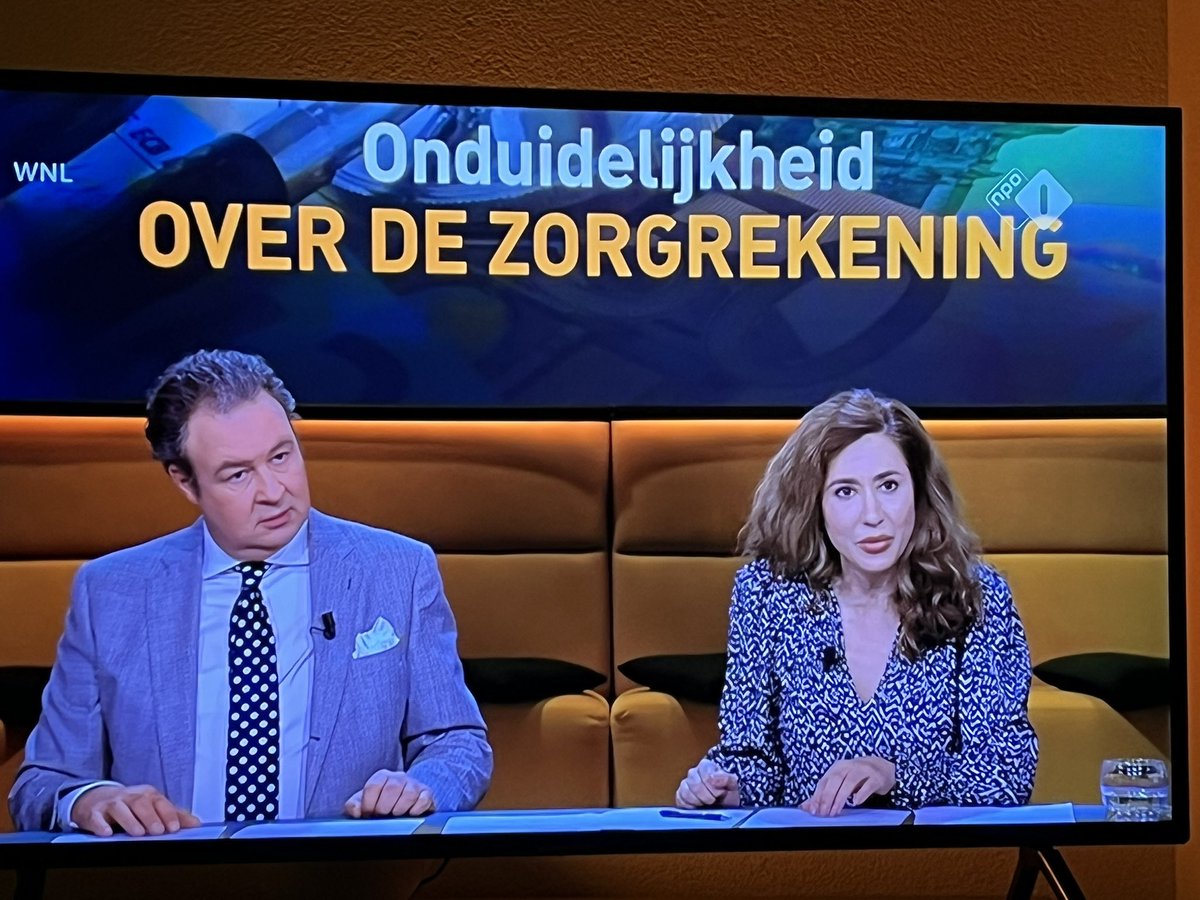 FysioSlobbe's tweet photo. Op @op1npo onduidelijkheid over de #zorgrekening, te gek voor woorden dat dit allemaal kan! #zorgverzekeringen maken er een potje van ivm contracteringen met oa ziekenhuizen, apothekers, #fysiotherapeuten, #zorg. @ministerVWS @MinVWS @ministerLZS @NZA @ACM, waar is de grens??? https://t.co/qvcpt97u3R